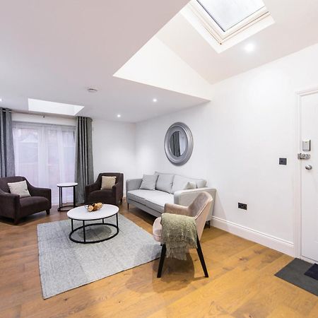 Апарт отель Ealing Residency Лондон Экстерьер фото