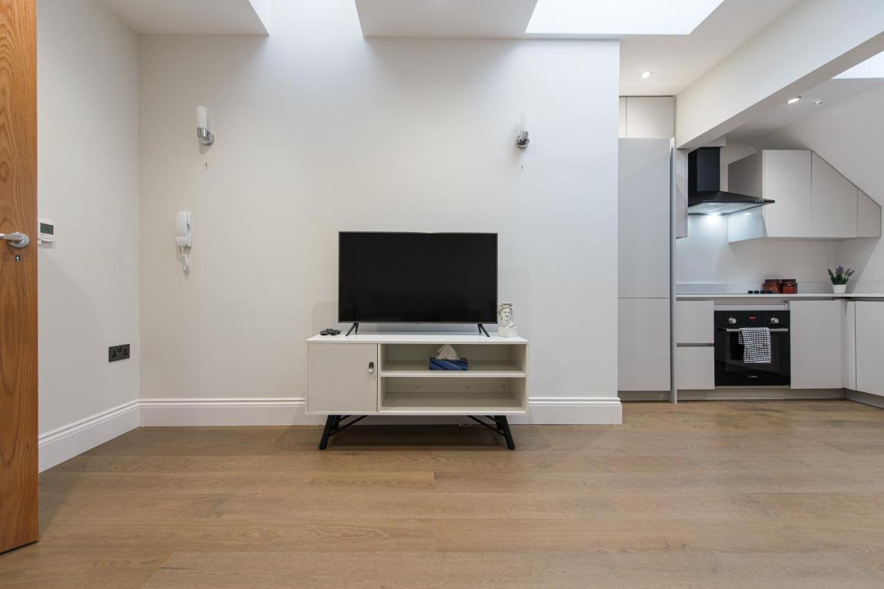 Апарт отель Ealing Residency Лондон Экстерьер фото