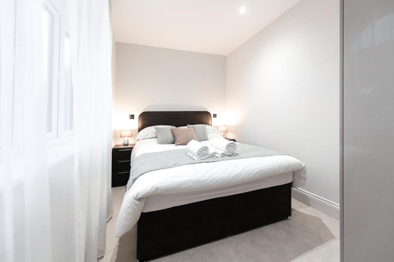 Апарт отель Ealing Residency Лондон Экстерьер фото