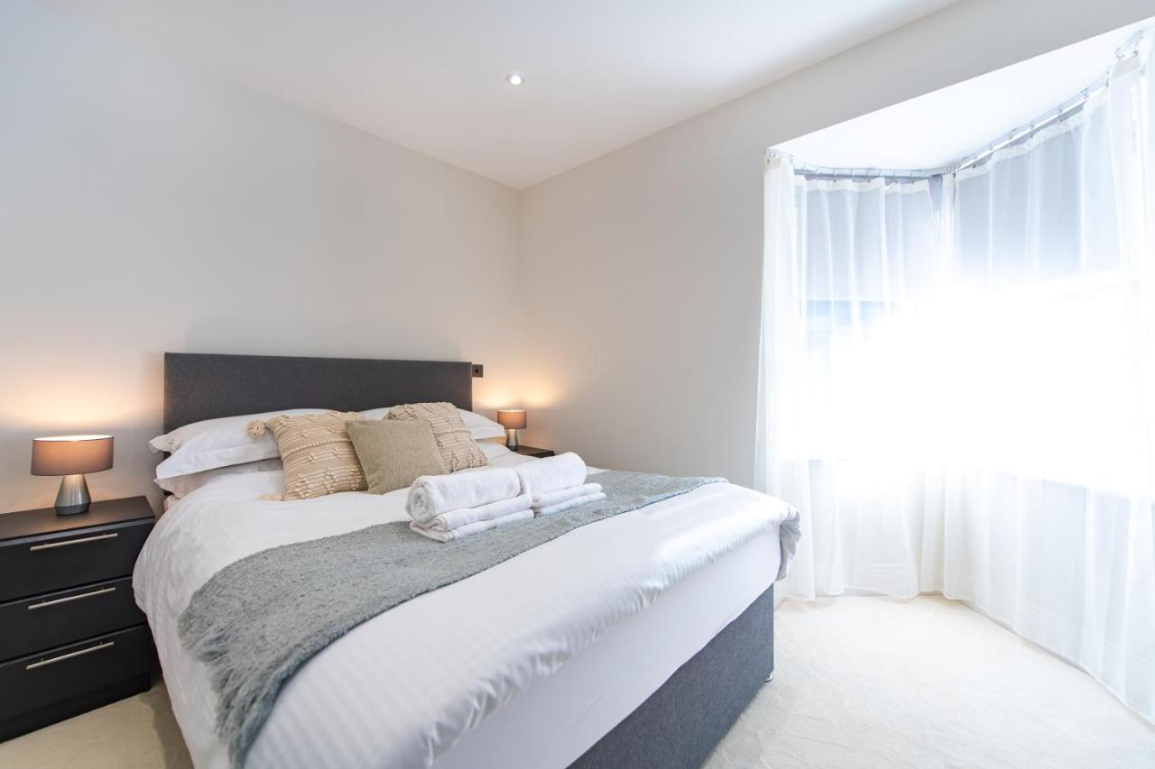 Апарт отель Ealing Residency Лондон Экстерьер фото
