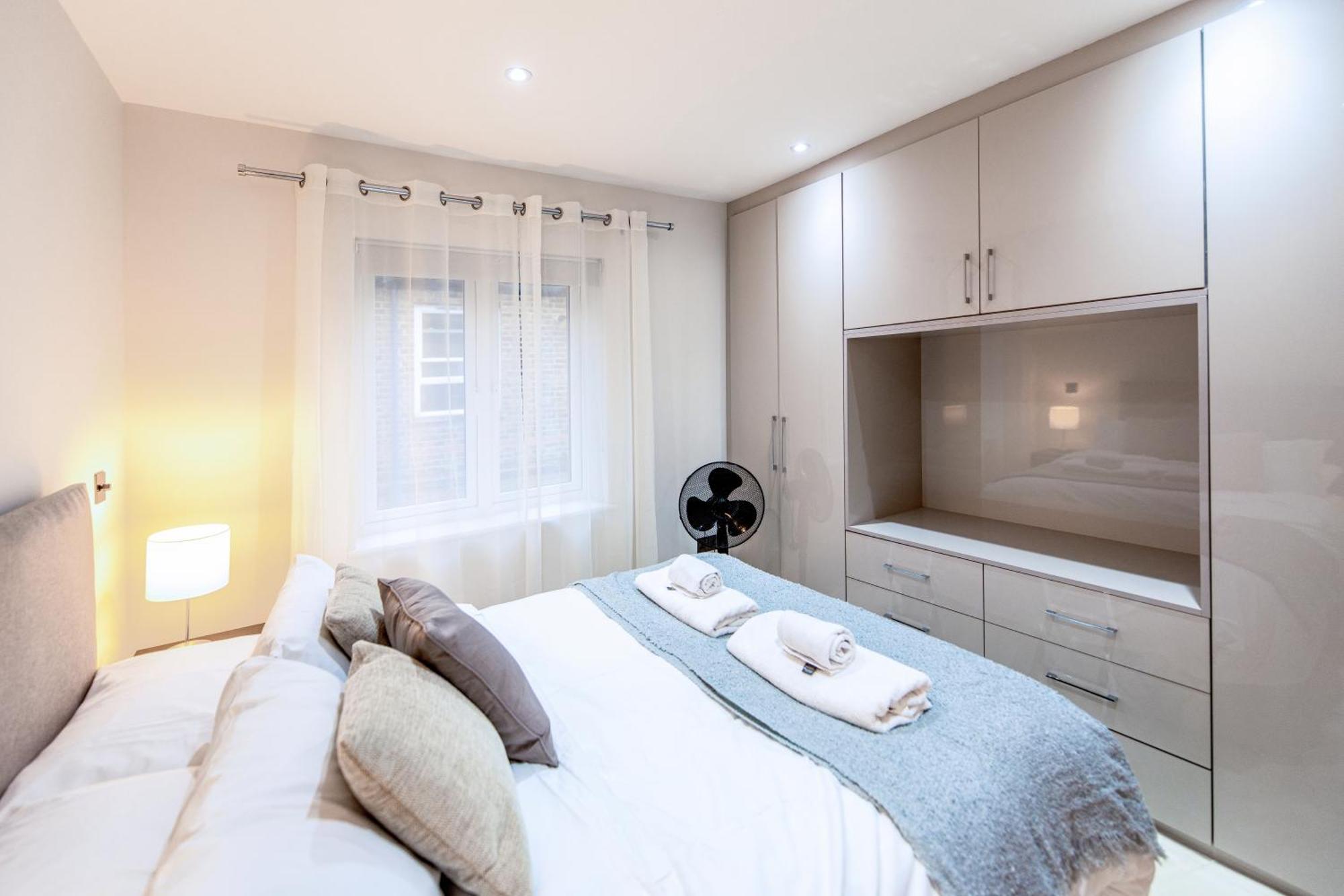 Апарт отель Ealing Residency Лондон Экстерьер фото