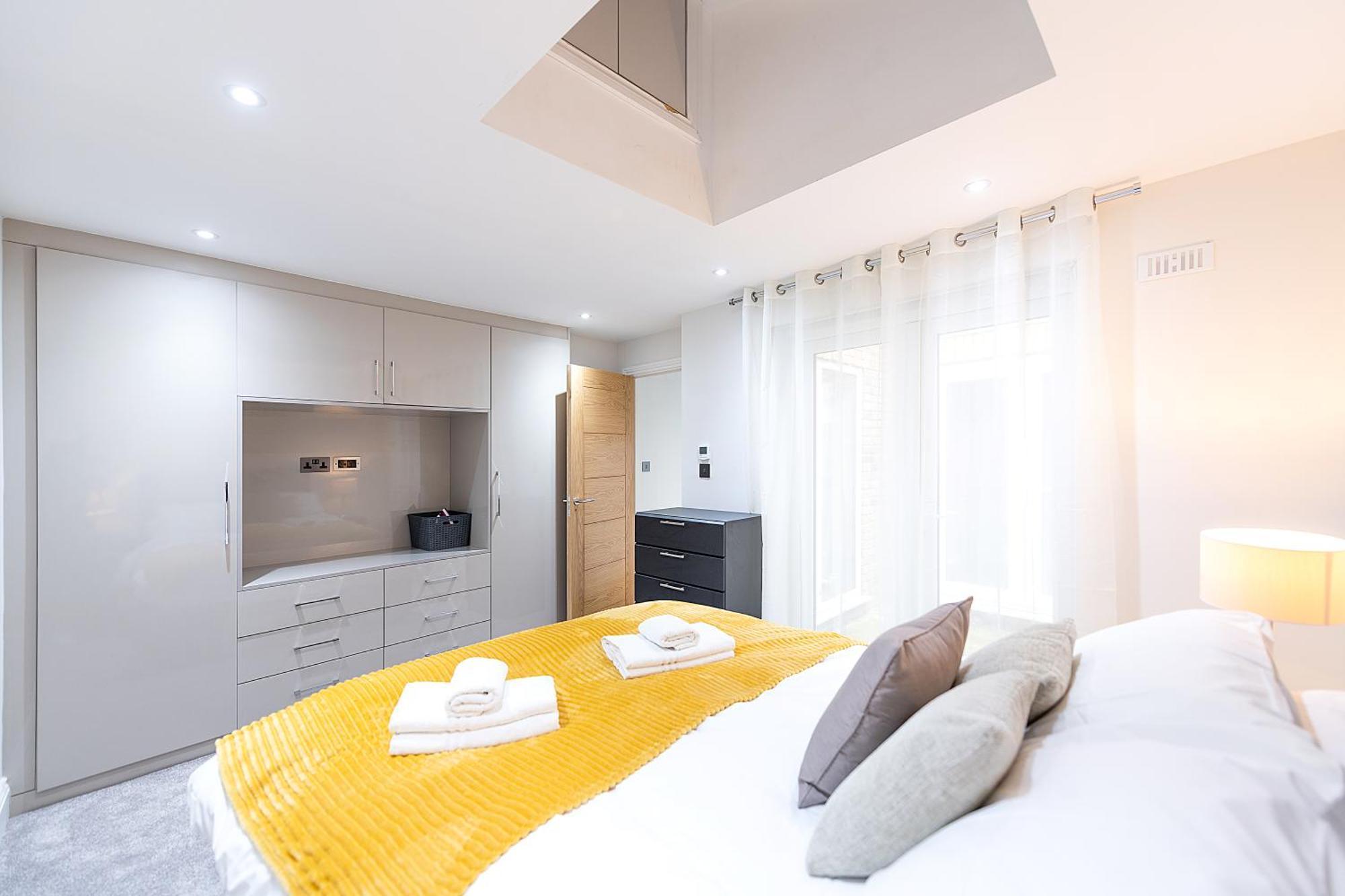 Апарт отель Ealing Residency Лондон Экстерьер фото