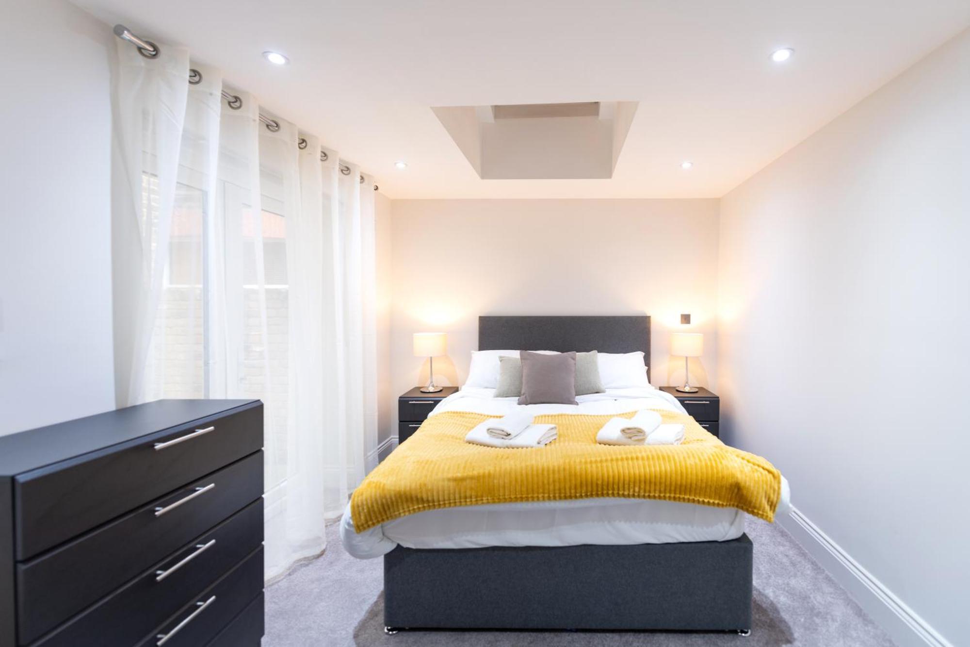 Апарт отель Ealing Residency Лондон Экстерьер фото